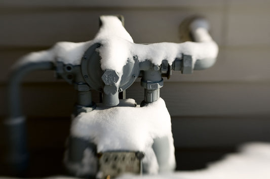 Reduce Winter Heating Costs Using Industrial Fans and HVLS Fans